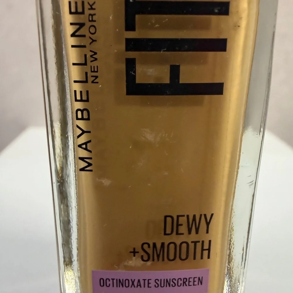 🩷5/$10 Maybelline Fit Me Dewy + Smooth Foundation - Warm Honey